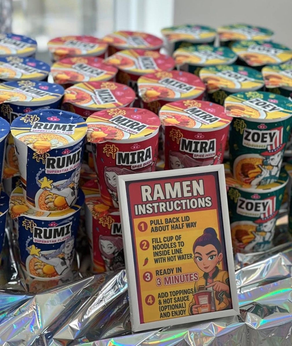 Display of assorted instant noodle cups with a sign illustrating four simple preparation steps.