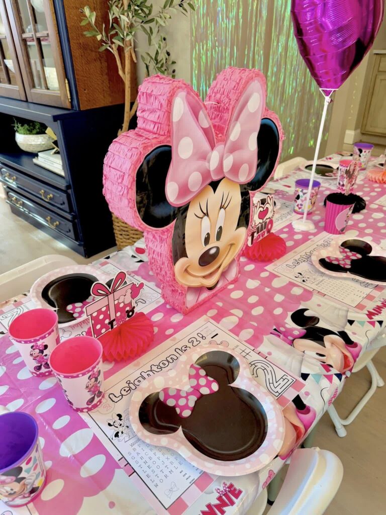 TWOdles Theme for My Minnie