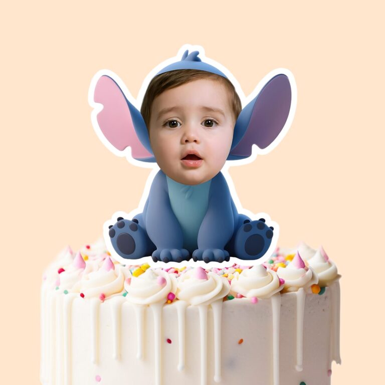 Custom Seated Blue Alien Costume Face Cutout – Cake Topper Custom Seated Blue Alien Costume Face Cutout shown on a cake topper mockup