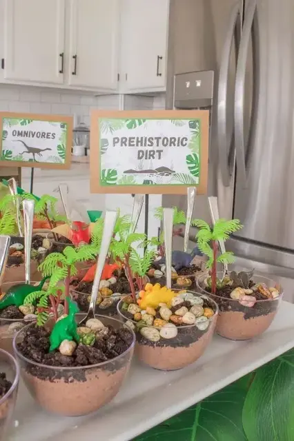 Prehistoric Dirt Sign for Dinosaur Dessert Cups