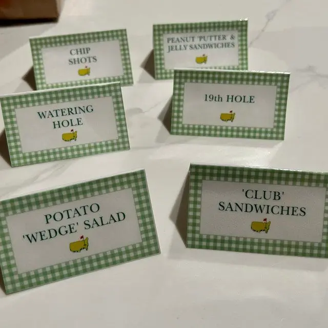 Golf Pun Food Tents with Green Gingham Borders
