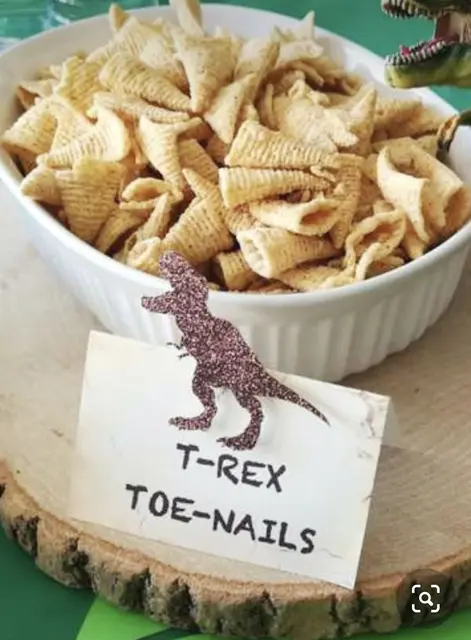 T-Rex Toenails Snack Label with Dinosaur Cutout