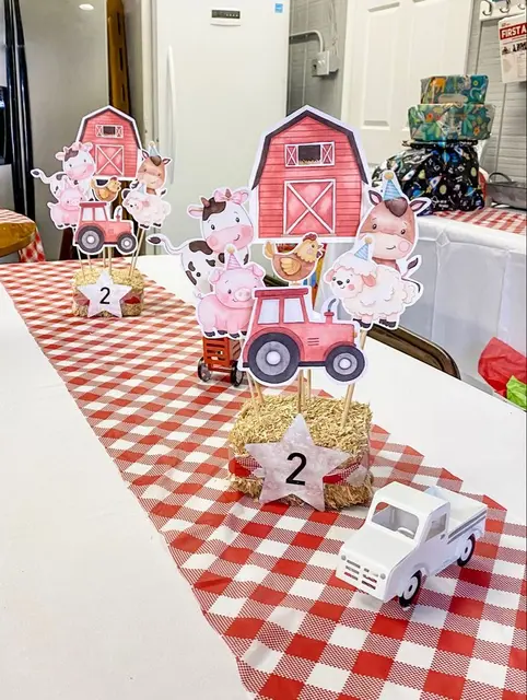 Farm Animal Centerpieces with Straw Bases and Number 2 Stars