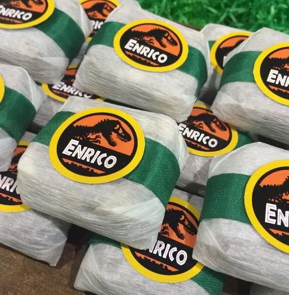 Round Dinosaur Name Labels for Wrapped Party Favors